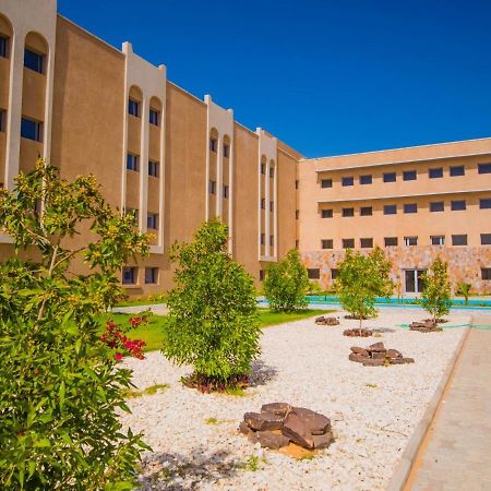 Hotel Monotel Dar El Barka Нуакшот Екстериор снимка