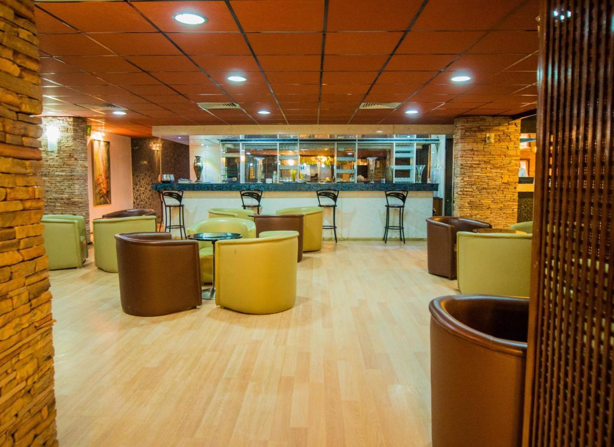Hotel Monotel Dar El Barka Нуакшот Екстериор снимка