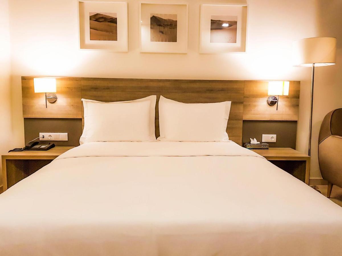 Hotel Monotel Dar El Barka Нуакшот Екстериор снимка