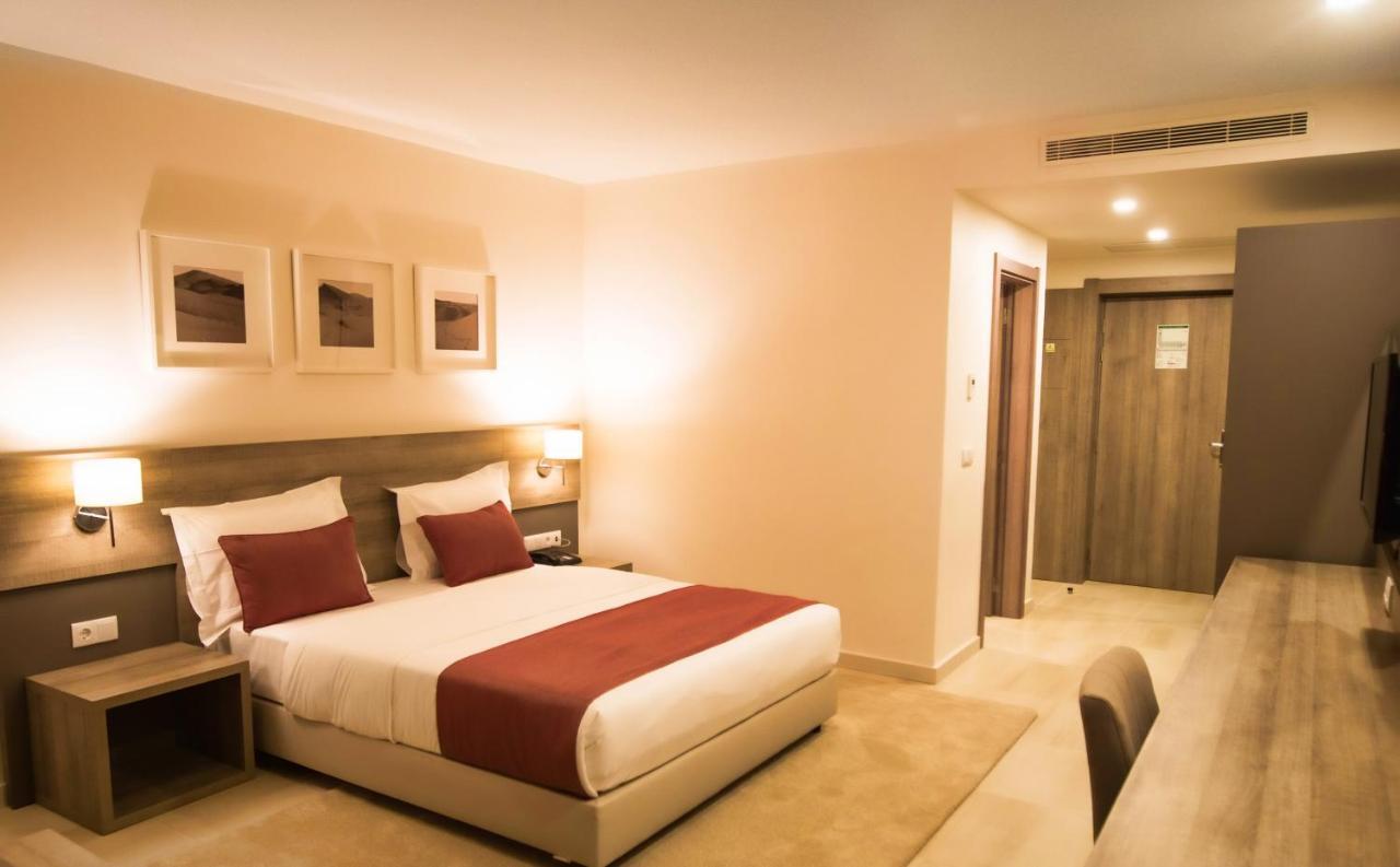 Hotel Monotel Dar El Barka Нуакшот Екстериор снимка